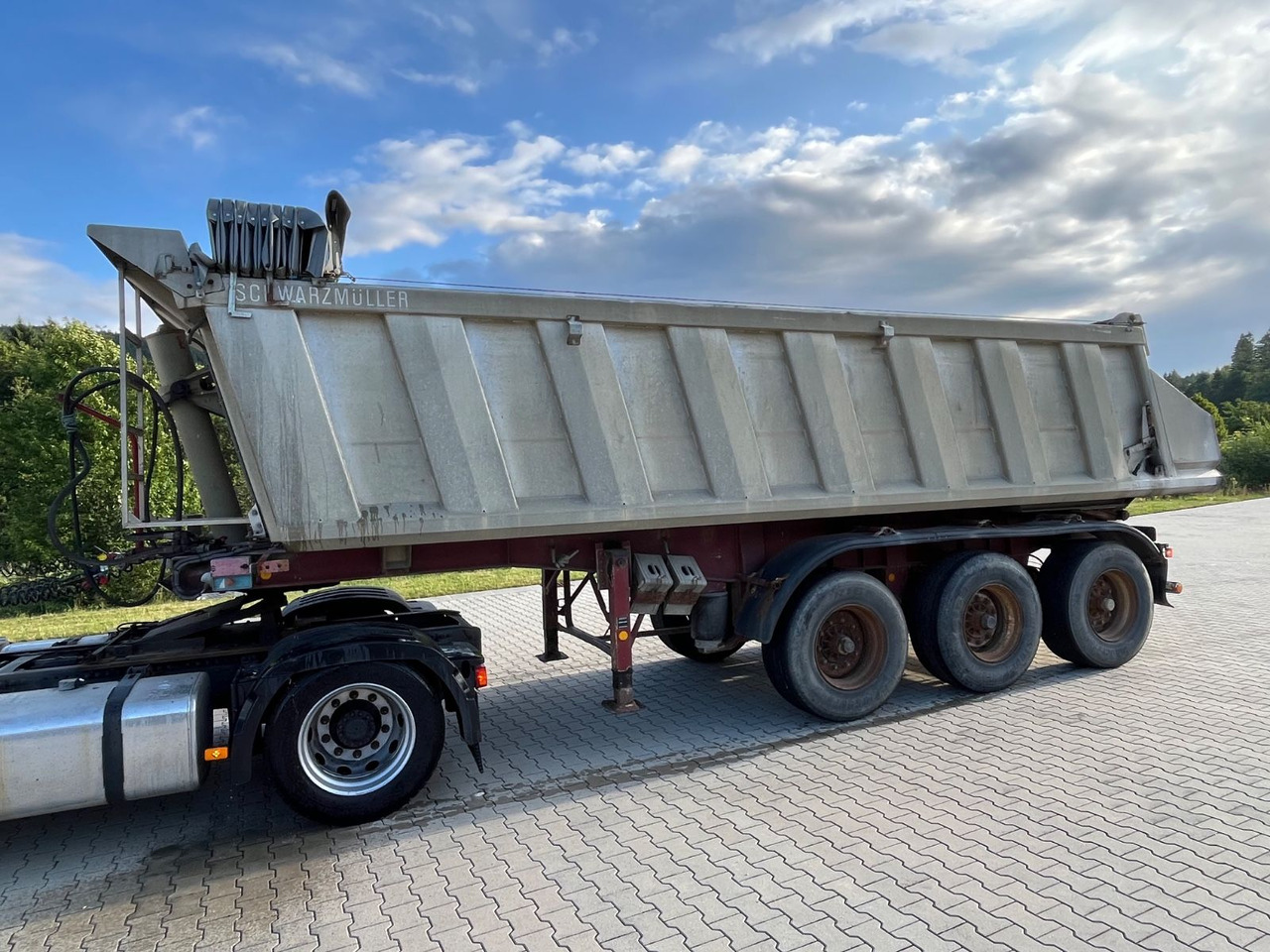 Schwarzmüller 3 Achs Alu Kippmulde Trommelbremse - Tipper semi-trailer: picture 5 Schwarzmüller 3 Achs Alu Kippmulde Trommelbremse - Tipper semi-trailer: picture 5