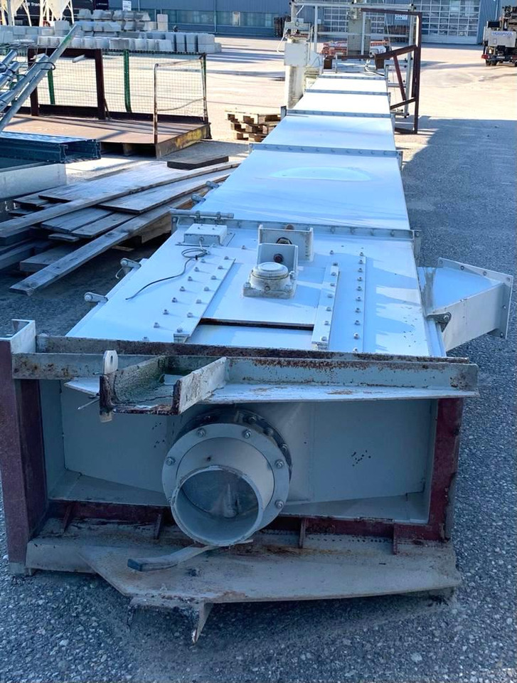 Humpe Elevator 200x16.125 mm - Silage equipment: picture 1 Humpe Elevator 200x16.125 mm - Silage equipment: picture 1