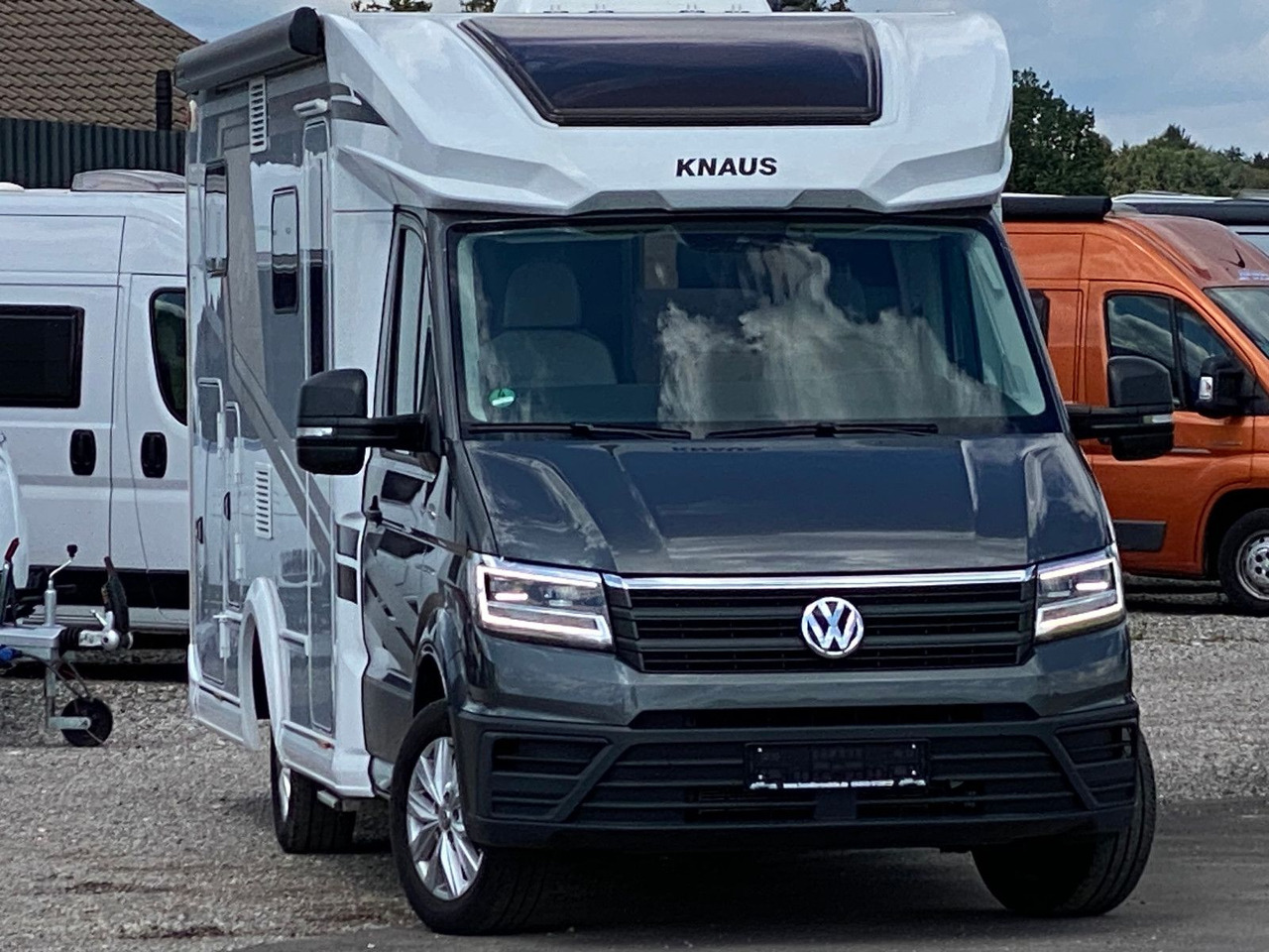 Knaus Van TI PLUS Platinium Selection 650 MEG,Automat - Semi-integrated motorhome: picture 1 Knaus Van TI PLUS Platinium Selection 650 MEG,Automat - Semi-integrated motorhome: picture 1