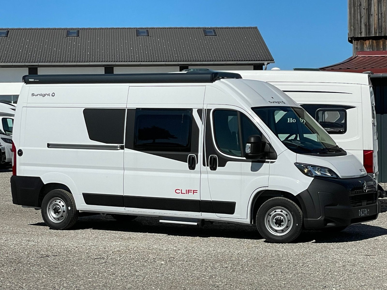 Sunlight Camper Van Cliff 600 Entry, mit AHK und Navi+RfK - Camper van: picture 2 Sunlight Camper Van Cliff 600 Entry, mit AHK und Navi+RfK - Camper van: picture 2