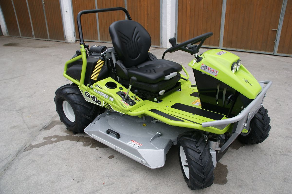 New Garden mower Grillo Climber 10.27 AWD Sofort verfügbar: picture 1