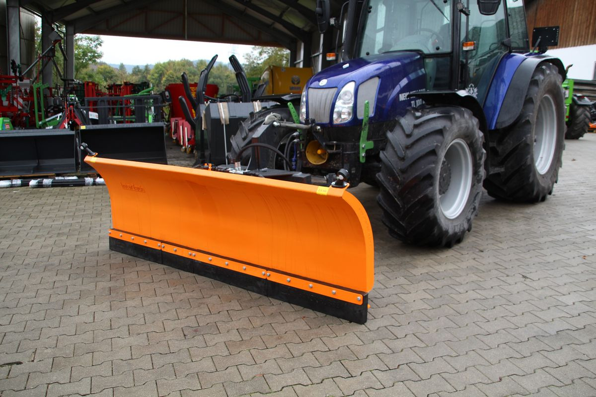 New Snow plough for Municipal/ Special vehicle SAT Schneeschilder mit Ausklinkung - NEU: picture 1