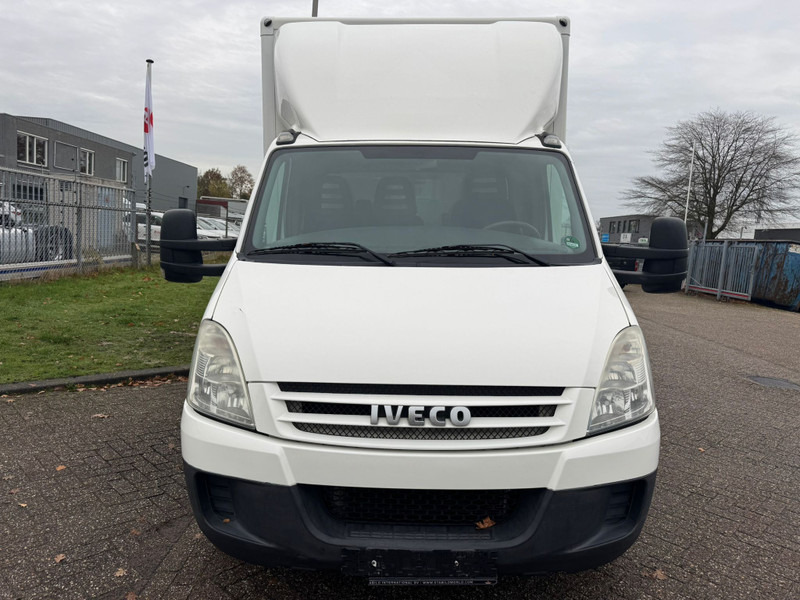 Iveco Daily 35C18 / Clickstar 3500 KG / Klima / Manual / NL Van - Van: picture 5 Iveco Daily 35C18 / Clickstar 3500 KG / Klima / Manual / NL Van - Van: picture 5