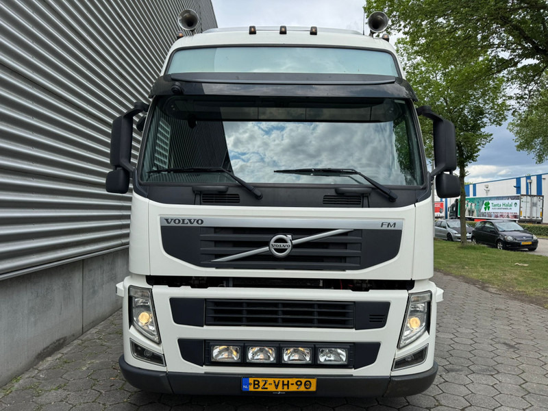 Volvo FM 330 XL EEV / I-Shift / VEB+ / 334.000..KM!! / Tail Lift / NL Truck - Container transporter/ Swap body truck: picture 4 Volvo FM 330 XL EEV / I-Shift / VEB+ / 334.000..KM!! / Tail Lift / NL Truck - Container transporter/ Swap body truck: picture 4
