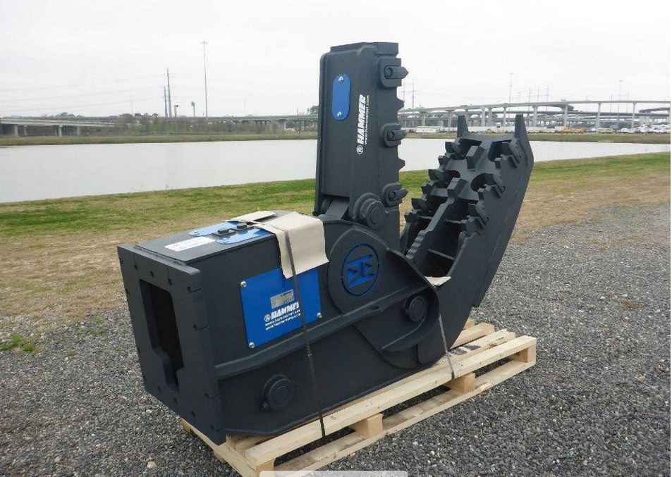 HAMMER FP16 STATIC CRUSHER 1450 KG - Demolition shears for Excavator: picture 1 HAMMER FP16 STATIC CRUSHER 1450 KG - Demolition shears for Excavator: picture 1