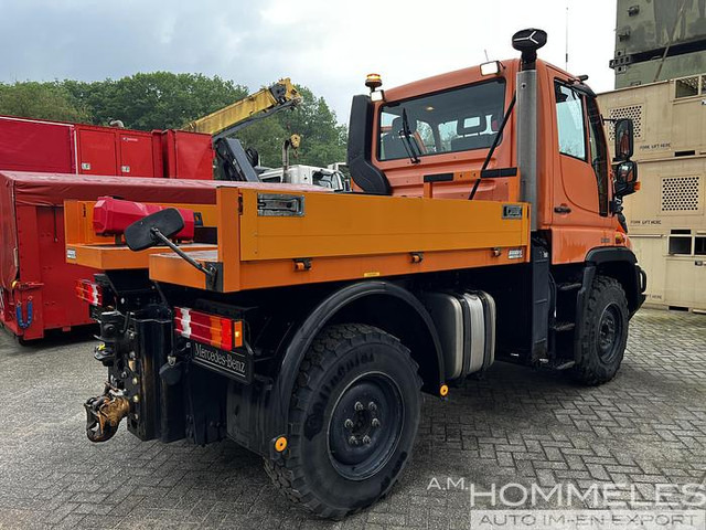Unimog U300 - Truck: picture 5 Unimog U300 - Truck: picture 5