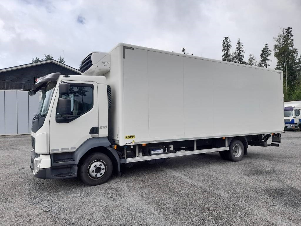 Volvo FL 210 - Refrigerator truck: picture 1 Volvo FL 210 - Refrigerator truck: picture 1