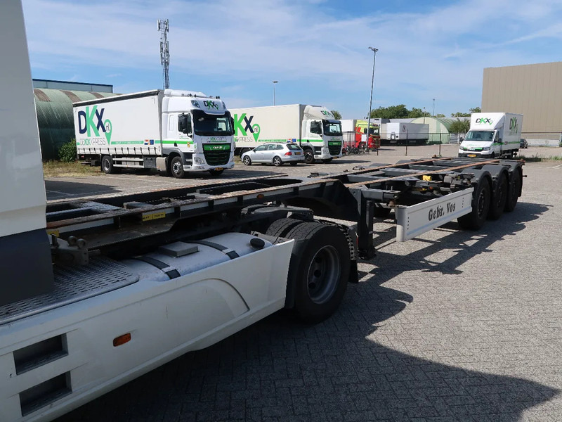 Renders FCC, BPW 2x20/40/45 FT, TUV, NL Trailer, TOP! - Container transporter/ Swap body semi-trailer: picture 1 Renders FCC, BPW 2x20/40/45 FT, TUV, NL Trailer, TOP! - Container transporter/ Swap body semi-trailer: picture 1