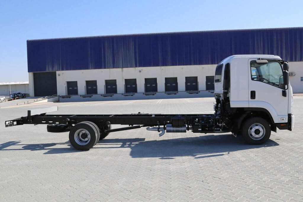 ISUZU FRR – 11 Ton GVW, Payload 7 Ton 4×2 Single Cabin Chassis with AC MY24 - Cab chassis truck: picture 4 ISUZU FRR – 11 Ton GVW, Payload 7 Ton 4×2 Single Cabin Chassis with AC MY24 - Cab chassis truck: picture 4