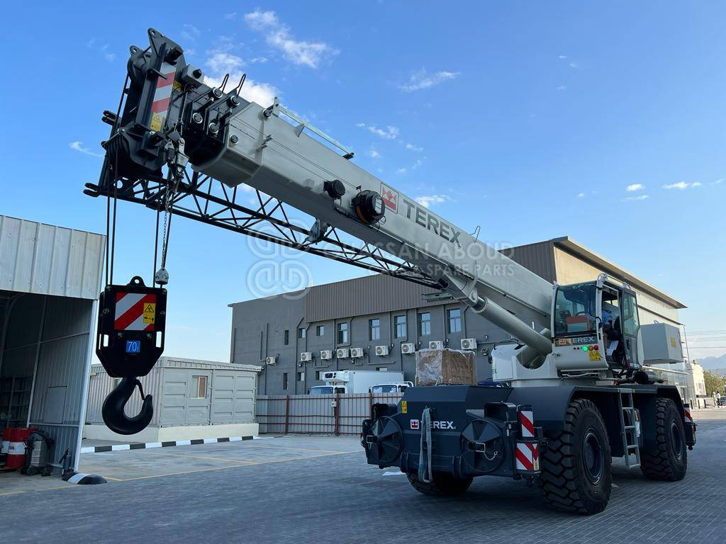 Rough terrain crane TEREX RT1070 70-ton Capacity Class Rough Terrain crane MY23: picture 6