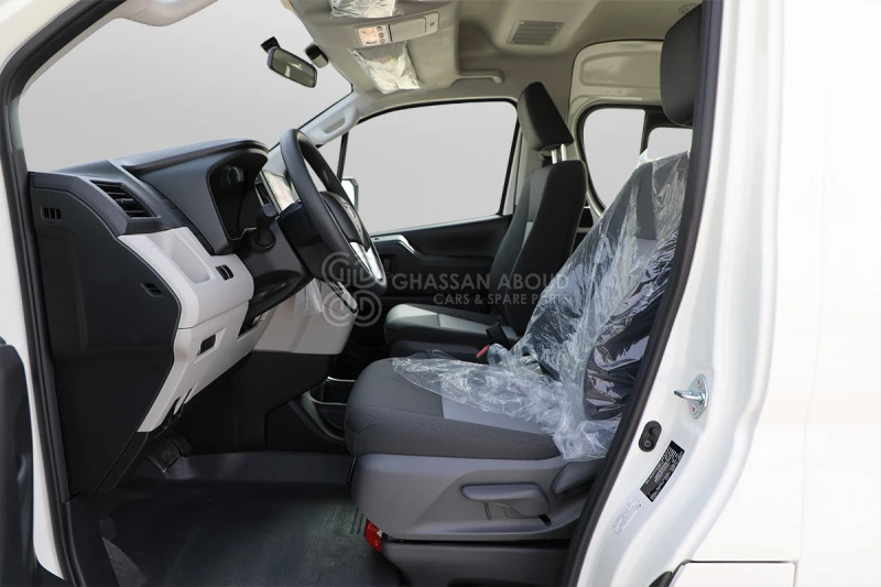 Minibus, Passenger van Toyota Hiace: picture 10 Minibus, Passenger van Toyota Hiace: picture 10