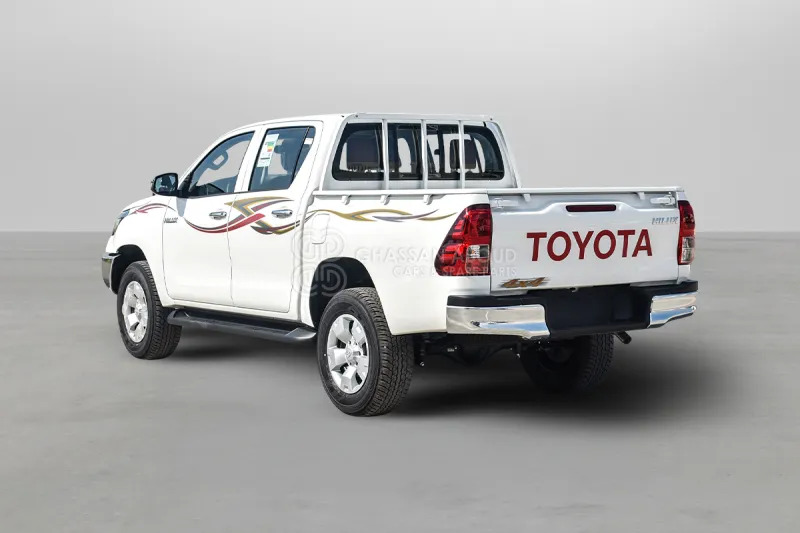 Pickup truck, Combi van Toyota Hilux  4X4 Double Cabin: picture 10