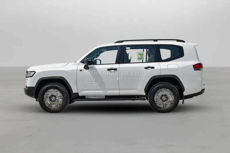 Toyota Land Cruiser 300 - SUV: picture 3 Toyota Land Cruiser 300 - SUV: picture 3