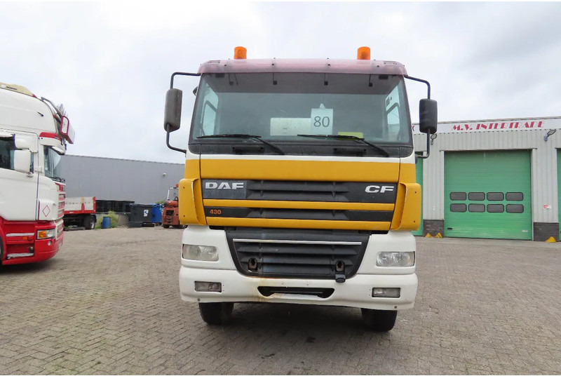 DAF CF 430 8x4, full spring ! Great condition - Concrete mixer truck: picture 2 DAF CF 430 8x4, full spring ! Great condition - Concrete mixer truck: picture 2