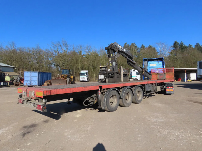 Kaiser HIAB 175, REMOTE control, retractable - Dropside/ Flatbed semi-trailer: picture 2 Kaiser HIAB 175, REMOTE control, retractable - Dropside/ Flatbed semi-trailer: picture 2