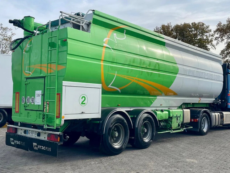 LEVEQUES TSCI, AUGER, HATZ diesel? 7 COMPARTMENTS. Great condition! - Tank semi-trailer: picture 1 LEVEQUES TSCI, AUGER, HATZ diesel? 7 COMPARTMENTS. Great condition! - Tank semi-trailer: picture 1