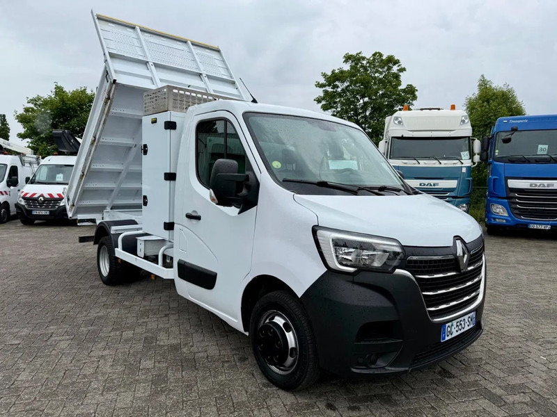 Renault Master 2021, 3 seats, Great condition, ! EURO 6 - Tipper van: picture 1 Renault Master 2021, 3 seats, Great condition, ! EURO 6 - Tipper van: picture 1