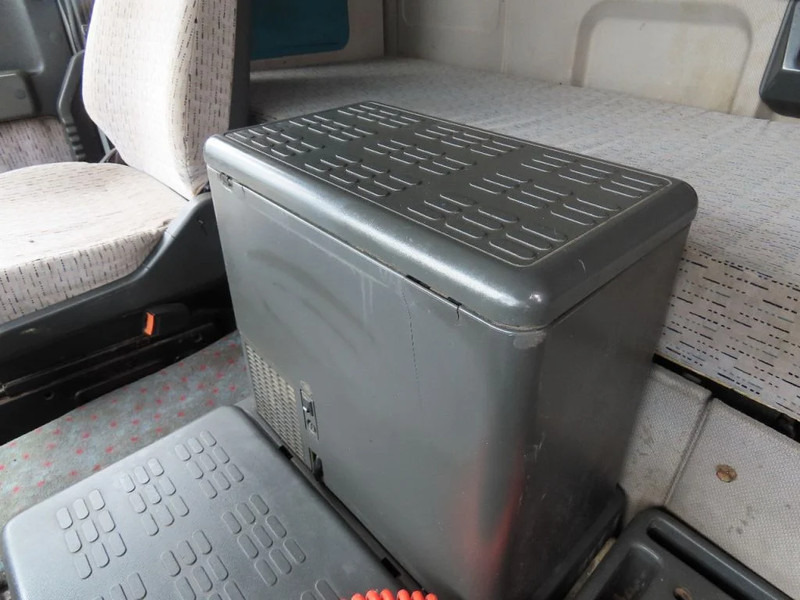 Tractor unit Iveco Eurostar 440.48 Cursor 13, PTO / Hydraulic tipper: picture 14