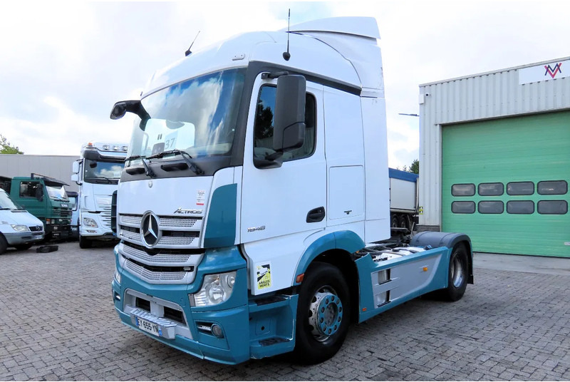 Mercedes-Benz Actros 1846 PTO, HYDRAULIC - Tractor unit: picture 3 Mercedes-Benz Actros 1846 PTO, HYDRAULIC - Tractor unit: picture 3