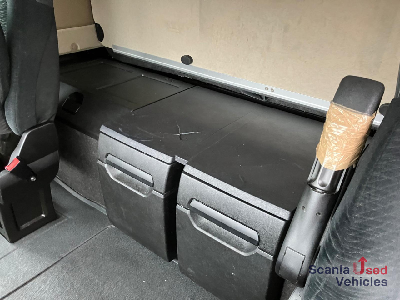 MERCEDES-BENZ Actros 1848 Retarder Blatt/Luft Retarder! - Tractor unit: picture 4 MERCEDES-BENZ Actros 1848 Retarder Blatt/Luft Retarder! - Tractor unit: picture 4