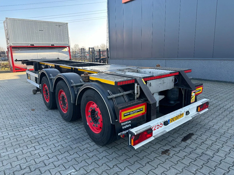 Burg 20FT / 20FT SWAP ADR (EX/II, EX/III, FL, AT) Chassis, 3.690kg, SAF INTRADISC, 2x Liftaxle, NL-chassis - Container transporter/ Swap body semi-trailer: picture 3 Burg 20FT / 20FT SWAP ADR (EX/II, EX/III, FL, AT) Chassis, 3.690kg, SAF INTRADISC, 2x Liftaxle, NL-chassis - Container transporter/ Swap body semi-trailer: picture 3