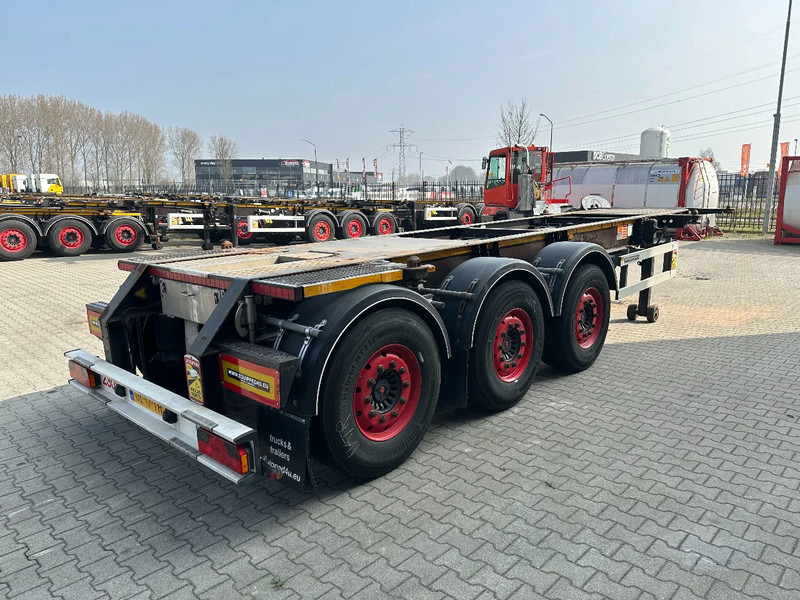 Burg 20FT ADR (EX/II, EX/III, FL, AT) Chassis, Leergewicht : 3.690kg, SAF INTRADISC, 2x Liftachse, NL-Chassis - Container transporter/ Swap body semi-trailer: picture 3 Burg 20FT ADR (EX/II, EX/III, FL, AT) Chassis, Leergewicht : 3.690kg, SAF INTRADISC, 2x Liftachse, NL-Chassis - Container transporter/ Swap body semi-trailer: picture 3