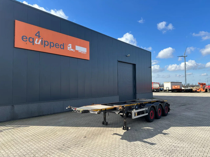 Burg 20FT ADR (EX/II, EX/III, FL, AT), Leergewicht : 3.690kg, SAF INTRADISC, 2x Liftachse, NL-Chassis - Container transporter/ Swap body semi-trailer: picture 1 Burg 20FT ADR (EX/II, EX/III, FL, AT), Leergewicht : 3.690kg, SAF INTRADISC, 2x Liftachse, NL-Chassis - Container transporter/ Swap body semi-trailer: picture 1