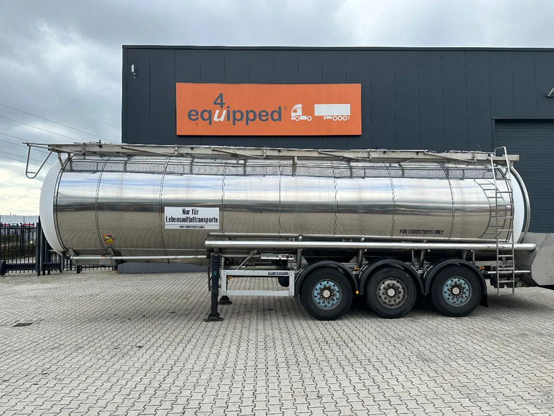 Feldbinder FOOD / LEVENSMIDDELEN / LEBENSMITTEL / 33.500L / 3-COMP / PUMP / NL-trailer / APK: 10-2026 - Tank semi-trailer: picture 2 Feldbinder FOOD / LEVENSMIDDELEN / LEBENSMITTEL / 33.500L / 3-COMP / PUMP / NL-trailer / APK: 10-2026 - Tank semi-trailer: picture 2