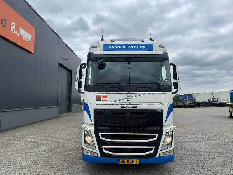 Volvo FH FH13-460 Globetrotter XL, EURO-6, 881.147km, NL-truck, APK: 09/2025 - Tractor unit: picture 4 Volvo FH FH13-460 Globetrotter XL, EURO-6, 881.147km, NL-truck, APK: 09/2025 - Tractor unit: picture 4