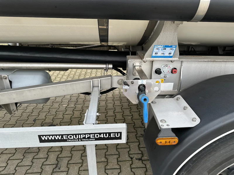 Tank semi-trailer for transportation of food Van Hool LEVENSMIDDELEN / 39.000L / 3-KAMMER / INOX / NL-Auflieger / APK: 05/2026: picture 16 Tank semi-trailer for transportation of food Van Hool LEVENSMIDDELEN / 39.000L / 3-KAMMER / INOX / NL-Auflieger / APK: 05/2026: picture 16