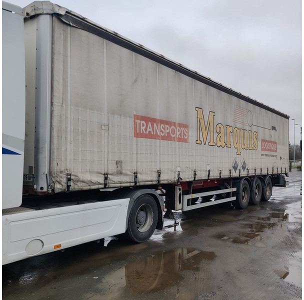 Fruehauf - Closed box semi-trailer: picture 2 Fruehauf - Closed box semi-trailer: picture 2