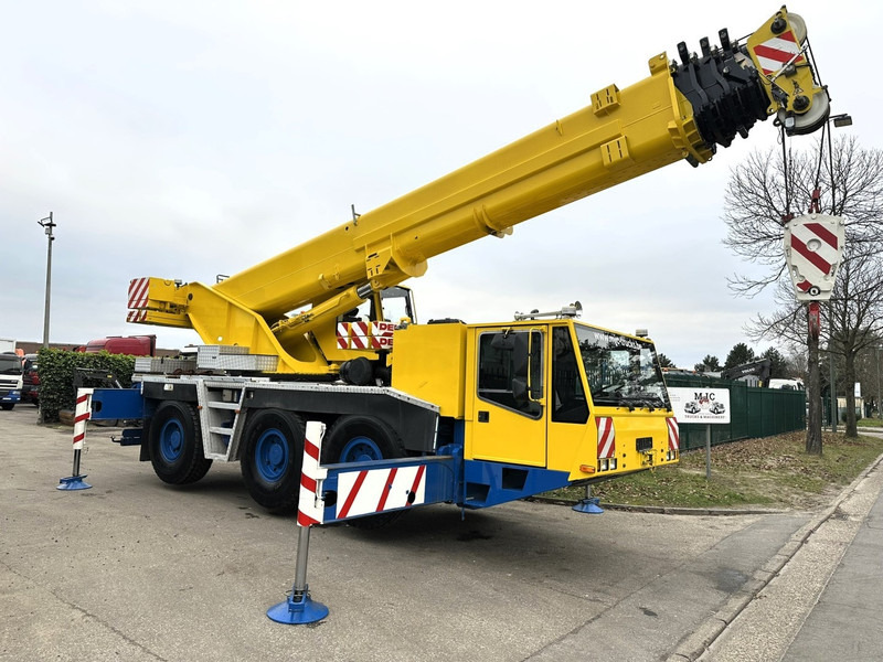 Demag AC 50-1 6x6x6 - 50T / 40m - Mercedes-Benz OM926LA engine - CE - TOP CONDITION - DE MACHINE - All terrain crane: picture 3 Demag AC 50-1 6x6x6 - 50T / 40m - Mercedes-Benz OM926LA engine - CE - TOP CONDITION - DE MACHINE - All terrain crane: picture 3