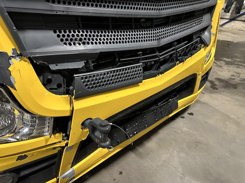 Autotransporter truck Mercedes-Benz ACTROS 2745 6x2 OPRIJWAGEN / AUTOTRANSPORTER / MACHINE CARRIER - WINCH - 6m10 - EURO 5 - LIFT AXLE - HYDR RAMPS - NL TRUCK: picture 6