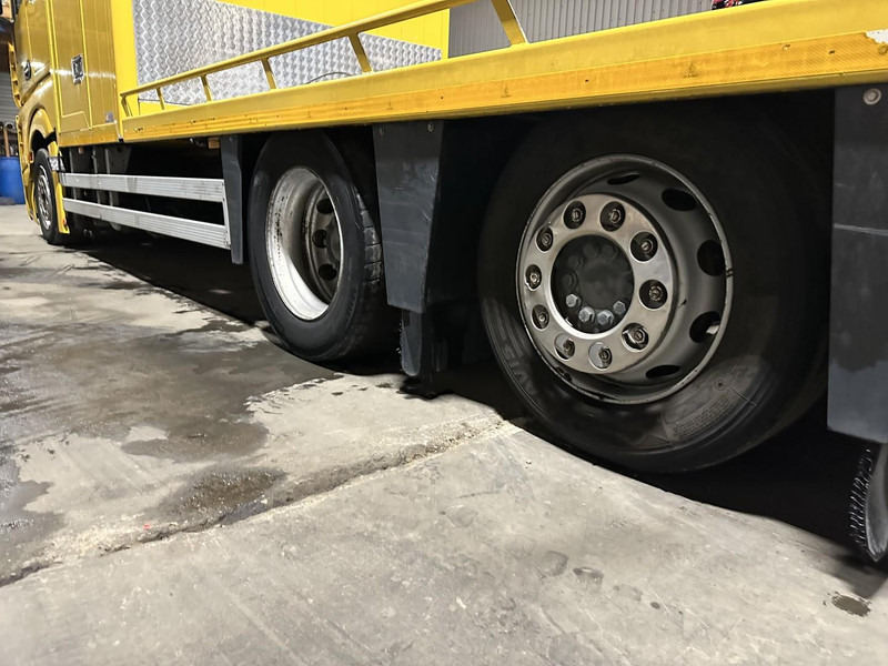 Autotransporter truck Mercedes-Benz ACTROS 2745 6x2 OPRIJWAGEN / AUTOTRANSPORTER / MACHINE CARRIER - WINCH - 6m10 - EURO 5 - LIFT AXLE - HYDR RAMPS - NL TRUCK: picture 12