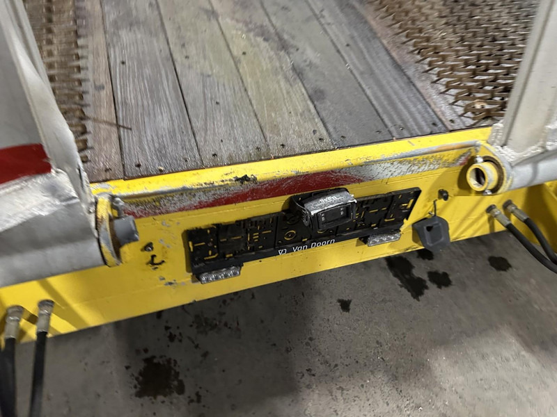 Autotransporter truck Mercedes-Benz ACTROS 2745 6x2 OPRIJWAGEN / AUTOTRANSPORTER / MACHINE CARRIER - WINCH - 6m10 - EURO 5 - LIFT AXLE - HYDR RAMPS - NL TRUCK: picture 20