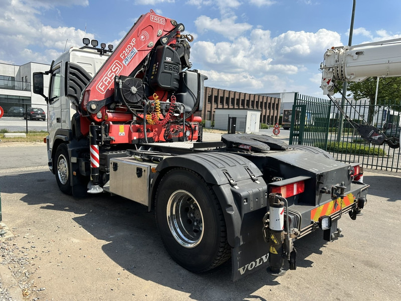 Volvo FM 400 TRACTOR + CRANE FASSI F260BXP.25 - 5x / RADIO - EURO 4 - I SHIFT - A/C - BE TRUCK - Tractor unit: picture 5 Volvo FM 400 TRACTOR + CRANE FASSI F260BXP.25 - 5x / RADIO - EURO 4 - I SHIFT - A/C - BE TRUCK - Tractor unit: picture 5
