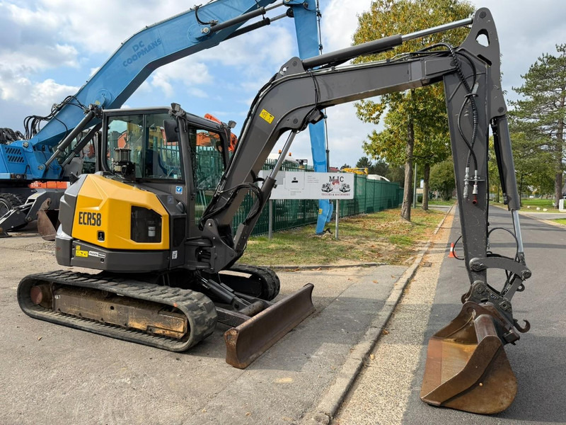 Volvo ECR 58 F FULL HYDR - 2911 H - HYDR QUICKHITCH - A/C - BLADE - CE - BE MACHINE - Mini excavator: picture 1 Volvo ECR 58 F FULL HYDR - 2911 H - HYDR QUICKHITCH - A/C - BLADE - CE - BE MACHINE - Mini excavator: picture 1