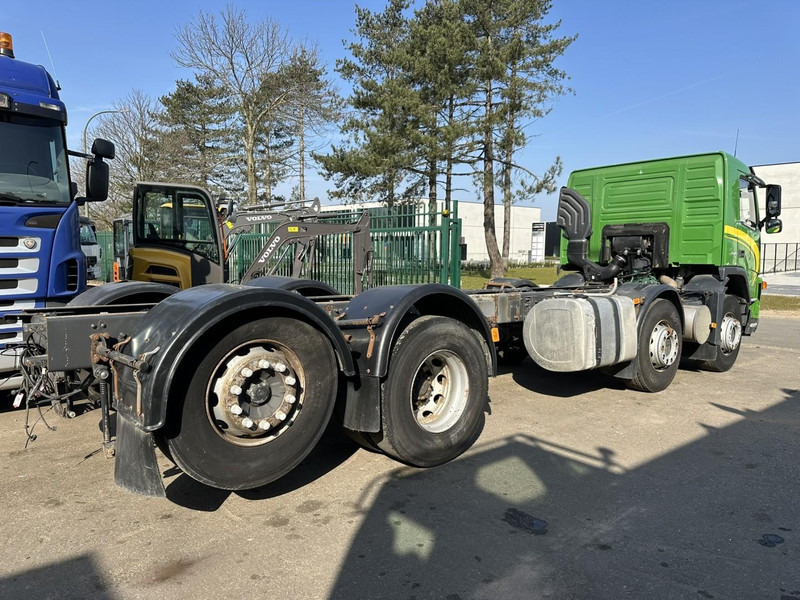 Volvo FM 340 8x2 CHASSIS (7m35) - LIFT+STEERING AXLE - MANUAL GEARBOX - EURO 3 - TÜV 05/2025 - BE TRUCK - Cab chassis truck: picture 5 Volvo FM 340 8x2 CHASSIS (7m35) - LIFT+STEERING AXLE - MANUAL GEARBOX - EURO 3 - TÜV 05/2025 - BE TRUCK - Cab chassis truck: picture 5