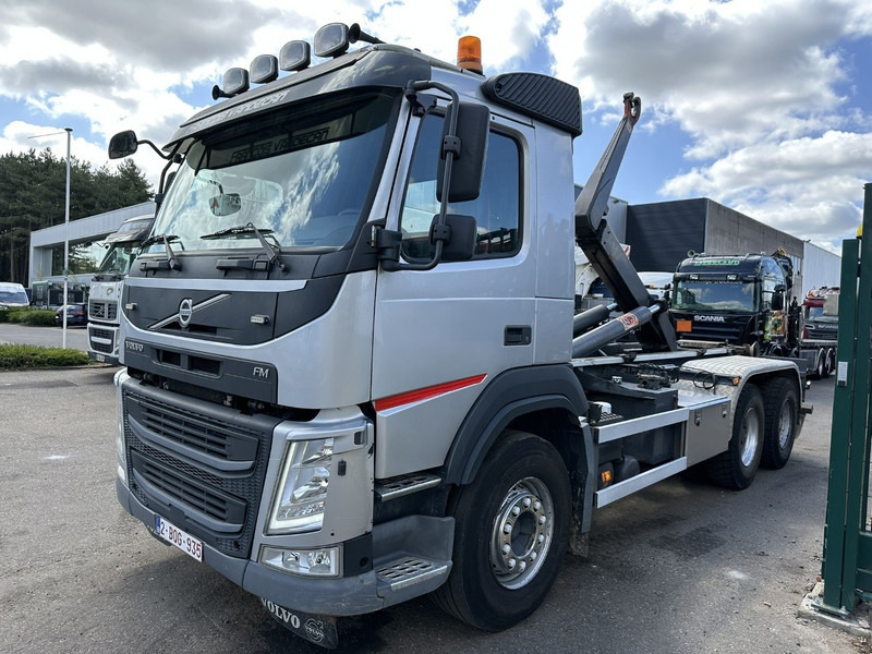 Volvo FM 420 6x4 AJK HOOKLIFT / HAAK 20T - 5760mm - WB 3m90 - HUB REDUCTION / STEEL SUSPENSION - EURO 6 - BE TRUCK - Hook lift truck: picture 3 Volvo FM 420 6x4 AJK HOOKLIFT / HAAK 20T - 5760mm - WB 3m90 - HUB REDUCTION / STEEL SUSPENSION - EURO 6 - BE TRUCK - Hook lift truck: picture 3