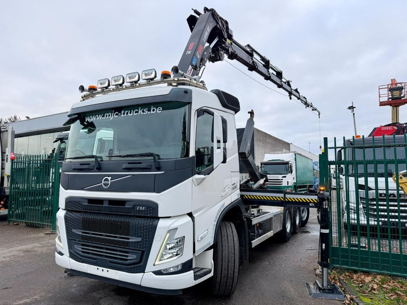 Volvo FM 500 8X4 TRIDEM HOOKLIFT + (25m!) CRANE HIAB 302 E-8x + 1 ME + WINCH - *127.000km* - *1976h crane hours* - TOP CONDITION - BE TRUCK - Hook lift truck, Crane truck: picture 4 Volvo FM 500 8X4 TRIDEM HOOKLIFT + (25m!) CRANE HIAB 302 E-8x + 1 ME + WINCH - *127.000km* - *1976h crane hours* - TOP CONDITION - BE TRUCK - Hook lift truck, Crane truck: picture 4