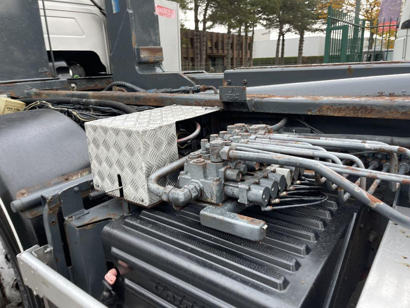 Hook lift truck Volvo FMX 500 8x4 RETARDER - HAAKSYSTEEM / HOOKSYSTEM / ROLL-OFF / ABROLLKIPPER / GANCHO - 369.000km - HUB REDUCTION: picture 14