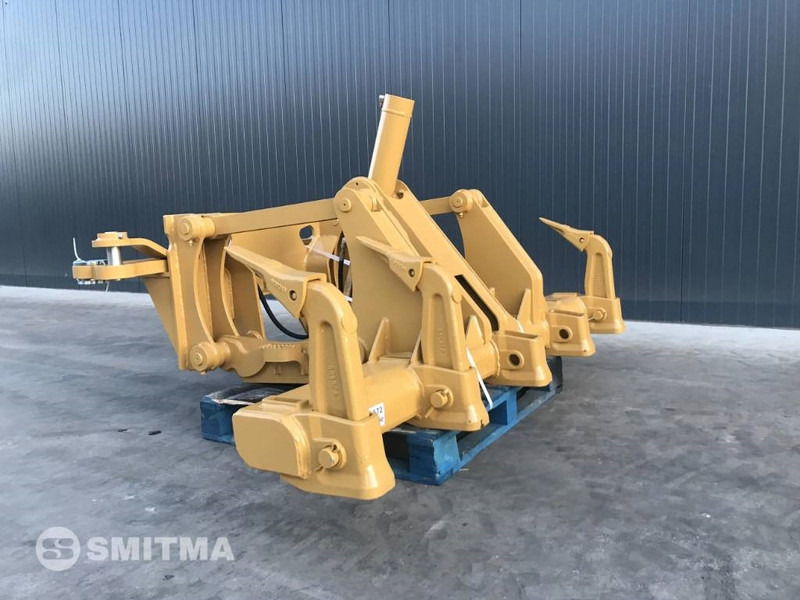 Cat 160H - Attachment for Construction machinery: picture 2 Cat 160H - Attachment for Construction machinery: picture 2