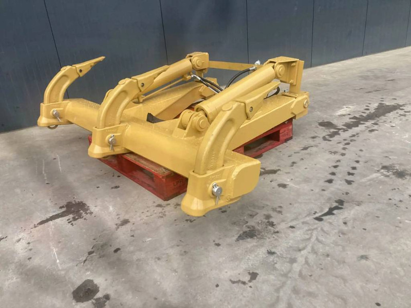 New Attachment for Construction machinery Cat D5M Ripper: picture 6