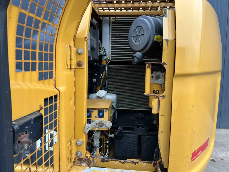Crawler excavator Cat 311D LRR: picture 17