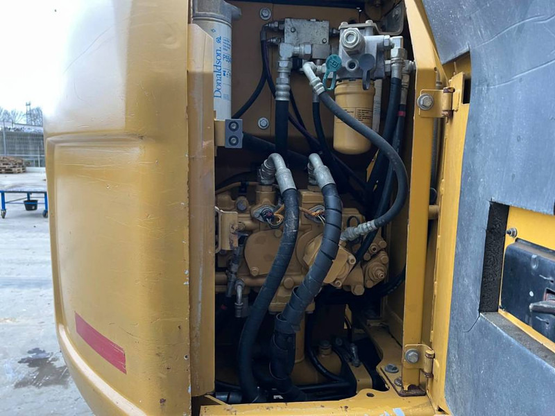 Crawler excavator Cat 311D LRR: picture 16