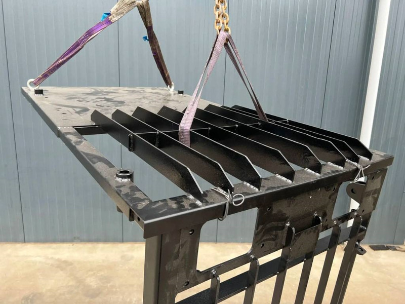 Cat 312D Guard - Cab and interior for Construction machinery: picture 2 Cat 312D Guard - Cab and interior for Construction machinery: picture 2