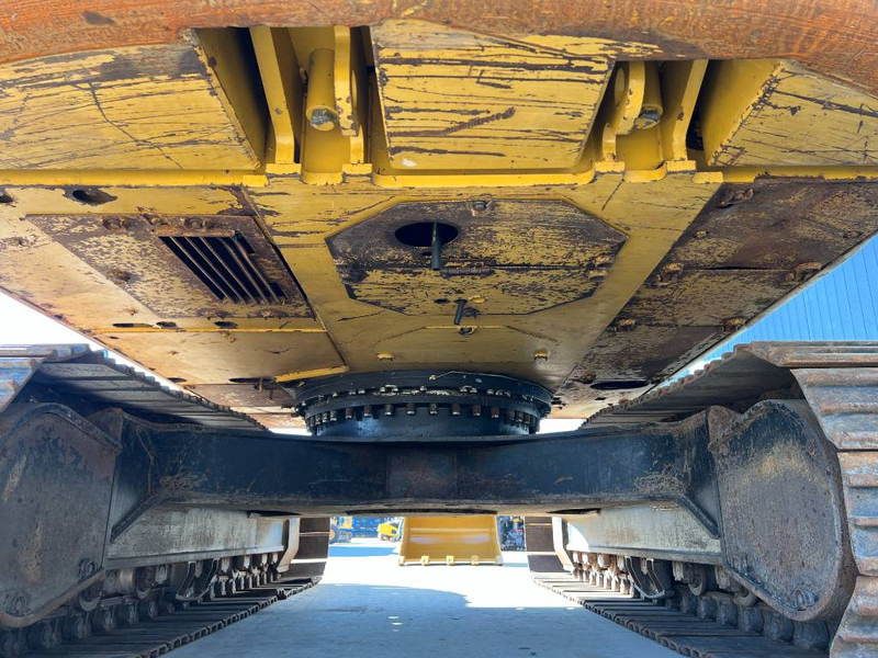Cat 320C L - Crawler excavator: picture 5 Cat 320C L - Crawler excavator: picture 5