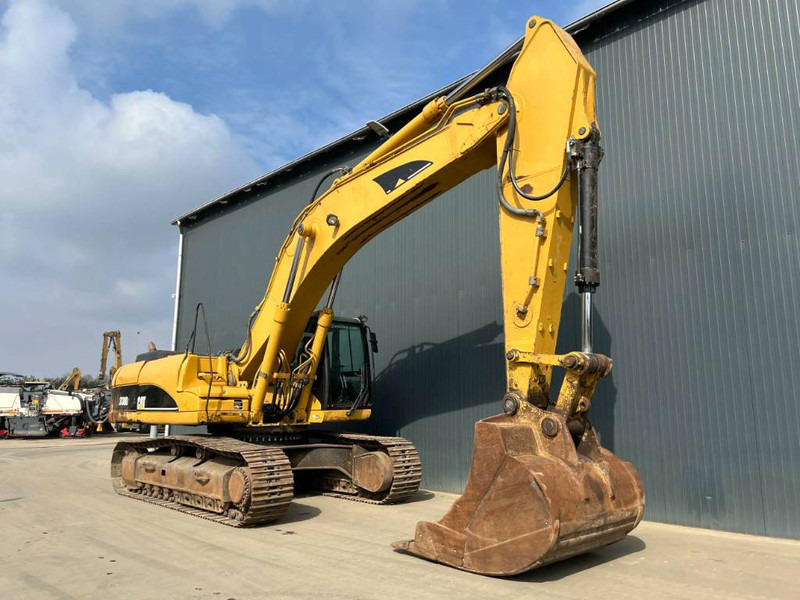Cat 330D LN - Crawler excavator: picture 3 Cat 330D LN - Crawler excavator: picture 3