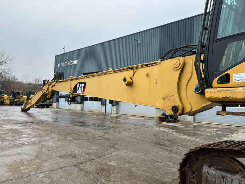 Crawler excavator Cat 345C L UHD - 27m - OilQuick: picture 13