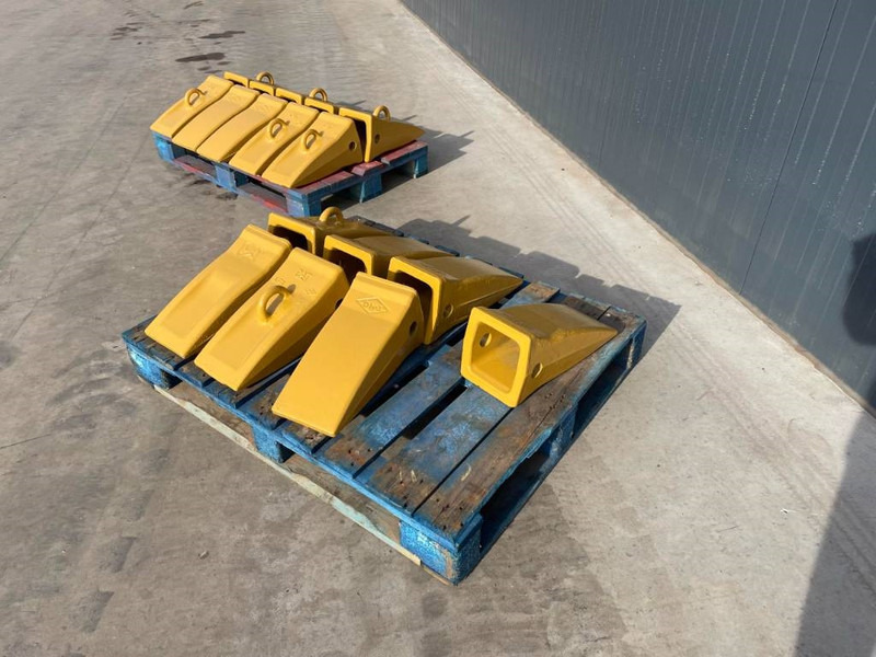 Cat 365 / 374 / 385 / 390 Tips - Bucket for Construction machinery: picture 3 Cat 365 / 374 / 385 / 390 Tips - Bucket for Construction machinery: picture 3